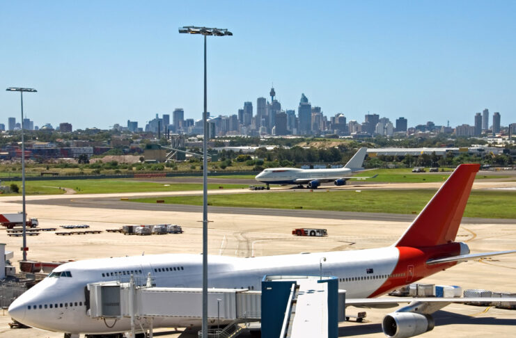 Kingsford-Smith-Airport-Sydney-Skyline