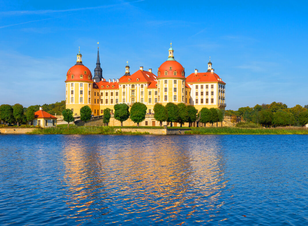 Ausflugsziele in Sachsen: Im Schloss Moritzburg wurde der bekannte Film 